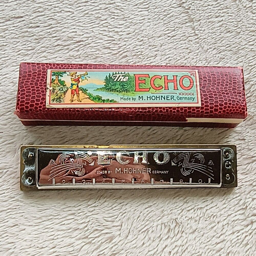 Vintage Hohner Echo Harmonica Key of C with Original Box